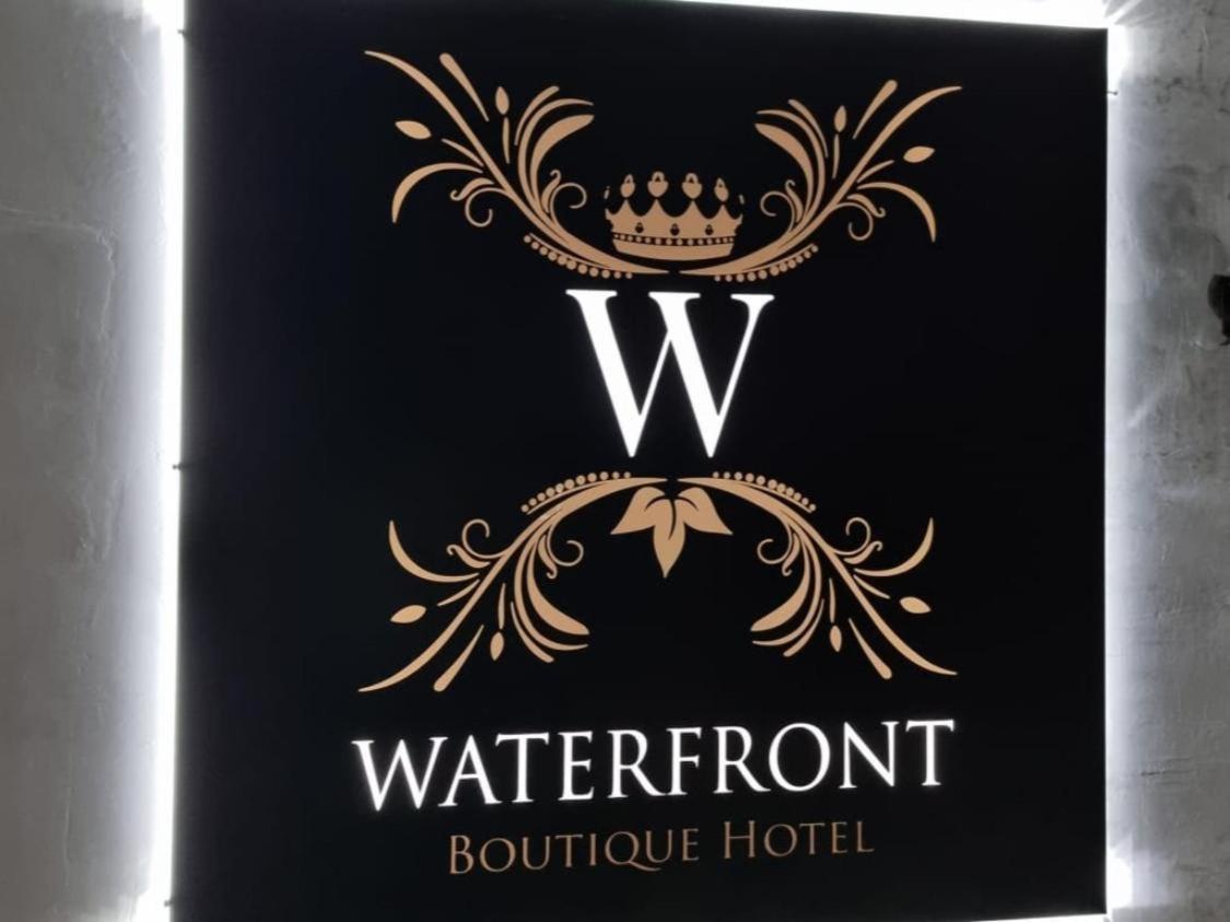 Waterfront Boutique Hotel Vanderkloof ภายนอก รูปภาพ